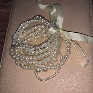 NEW Pearl bracelets